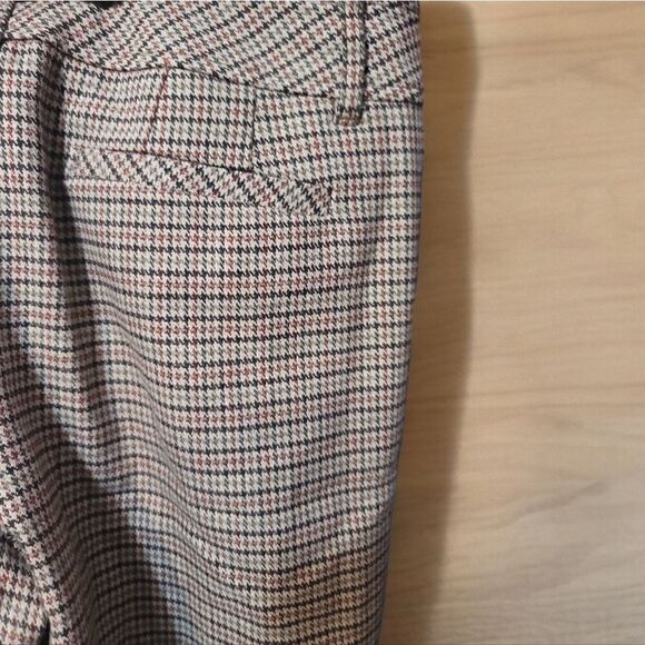 LOFT Checkered Wool Dress Shorts Size 6 - Picture 3 of 7
